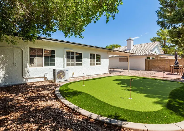 Holiday home Stylish Val Vista 3br Yard Putting Gilbert